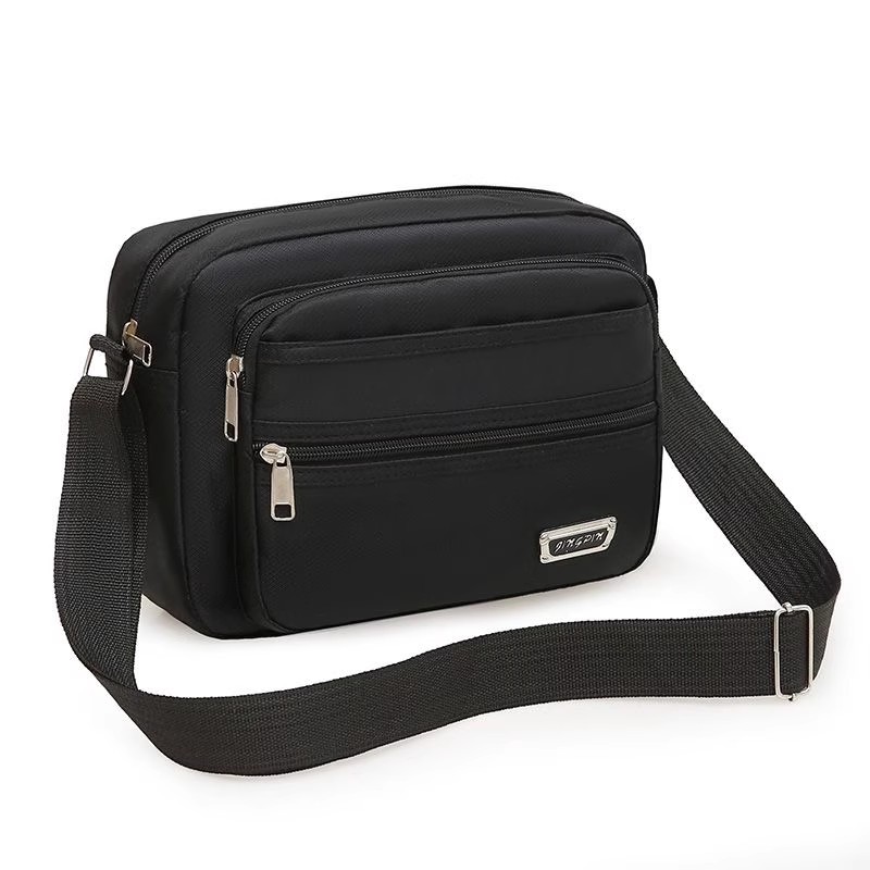 Small one-shoulder bag black